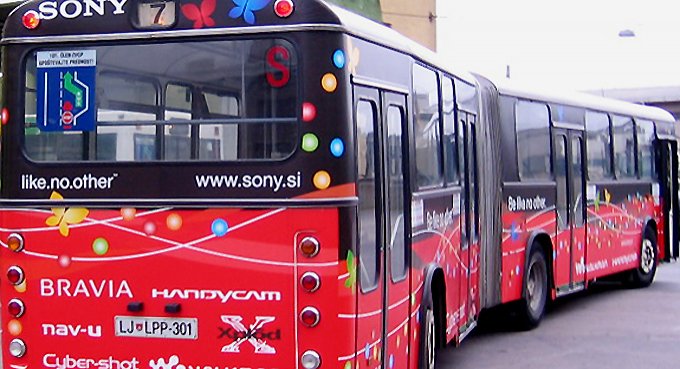 Grafična oprema avtobusa - korporativna
